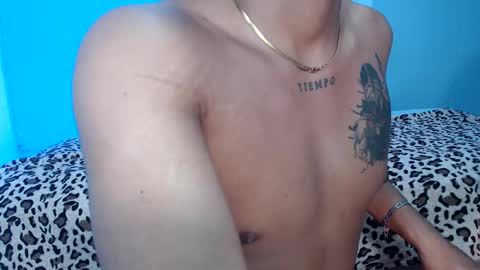 Snapshot of lamachine_ chatting on February 4, 2025, 5:10 am lamachine_ online show from February 4, 2025, 5:10 am