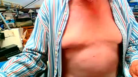 Snapshot of lamarbrazil chatting on March 7, 2025, 7:38 pm lamarbrazil online show from March 7, 2025, 7:38 pm