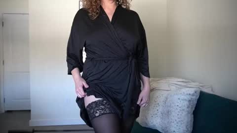 Snapshot of lamarquesathelion chatting on February 19, 2026, 4:25 pm La Marquesa online show from February 19, 2026, 4:25 pm