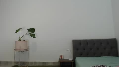 J e n a  All Days  UTC -5 2030  online show from December 20, 2024, 3:03 am