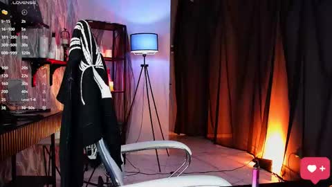 Snapshot of lana__may chatting on February 26, 2026, 8:35 am just call me Lana and her security online show from February 26, 2026, 8:35 am