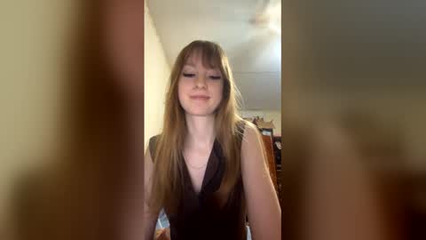 Snapshot of lana__ray chatting on May 28, 2026, 10:18 pm lana__ray online show from May 28, 2026, 10:18 pm