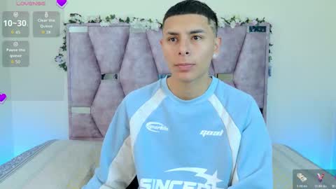 Snapshot of lana_bennett69 chatting on November 7, 2025, 10:15 am Lana online show from November 7, 2025, 10:15 am