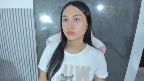 Snapshot of lana_boomer chatting on April 10, 2026, 9:08 pm Lana online show from April 10, 2026, 9:08 pm