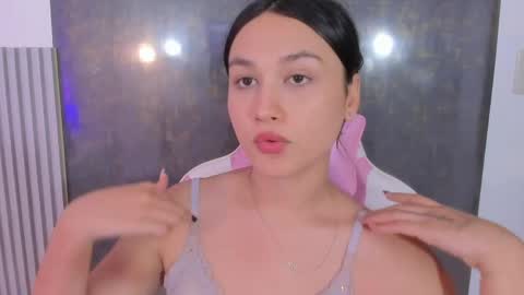 Snapshot of lana_boomer chatting on April 24, 2026, 8:33 pm Lana online show from April 24, 2026, 8:33 pm
