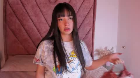 Snapshot of lana_collins_ chatting on April 8, 2026, 4:23 am Lana online show from April 8, 2026, 4:23 am