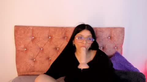 ... .          . ... online show from February 3, 2025, 3:17 pm