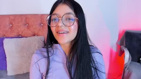 ... .          . ... online show from February 7, 2025, 3:08 pm