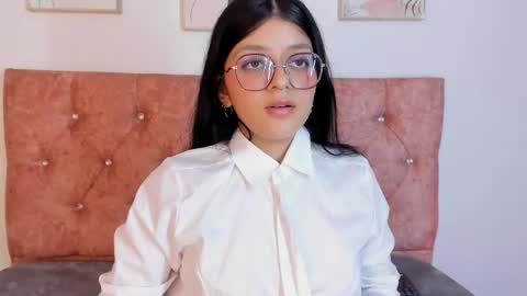 ... .          . ... online show from March 8, 2025, 3:24 pm