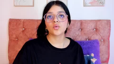 ... .          . ... online show from March 10, 2025, 6:01 pm