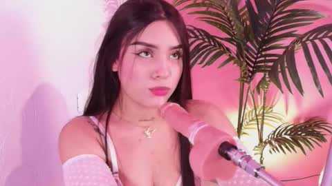 Snapshot of lana_ortega chatting on October 31, 2025, 4:02 am LANA online show from October 31, 2025, 4:02 am