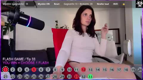 Lana The Virus online show from September 29, 2025, 12:32 pm