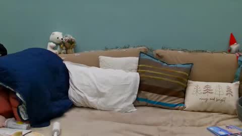 Snapshot of lanaangeldream chatting on December 20, 2025, 6:48 pm Lana online show from December 20, 2025, 6:48 pm