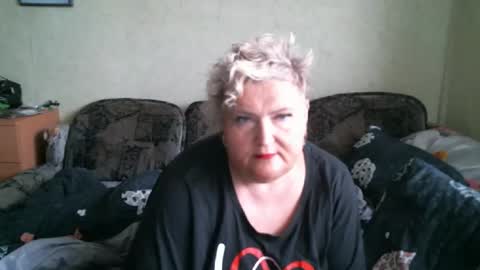 lanacat555 online show from December 3, 2025, 8:12 am