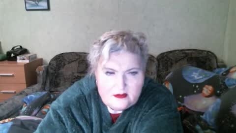 lanacat555 online show from February 4, 2026, 6:36 pm