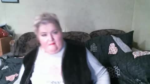 lanacat555 online show from February 28, 2026, 12:11 am