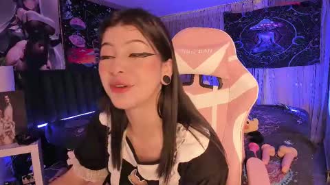 Snapshot of lanakyutt chatting on February 20, 2025, 12:36 pm L A N A online show from February 20, 2025, 12:36 pm