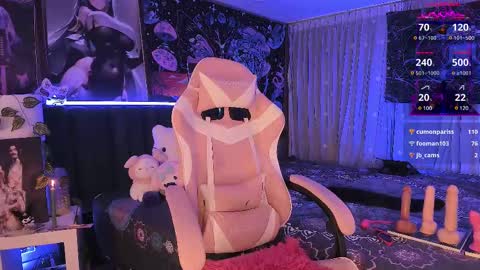 Snapshot of lanakyutt chatting on February 25, 2025, 11:41 am L A N A online show from February 25, 2025, 11:41 am