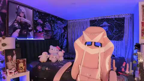 Snapshot of lanakyutt chatting on March 6, 2025, 11:53 pm L A N A online show from March 6, 2025, 11:53 pm