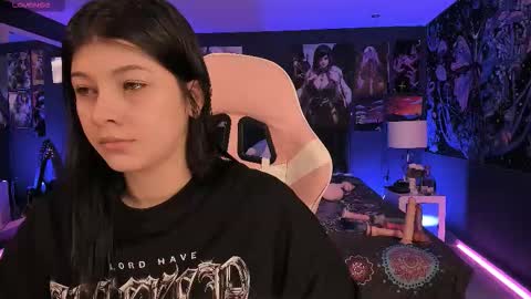 Snapshot of lanakyutt chatting on December 14, 2025, 11:26 am L A N A online show from December 14, 2025, 11:26 am