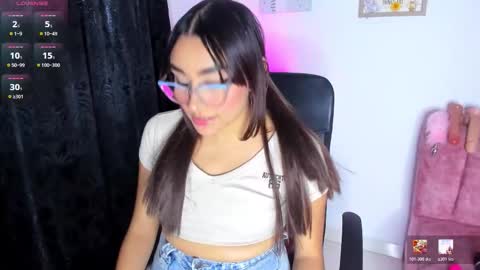 Snapshot of lanasin_ chatting on February 16, 2026, 10:39 pm lanasin_ online show from February 16, 2026, 10:39 pm