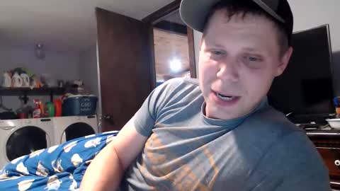 Snapshot of lancehardin chatting on December 22, 2025, 1:13 am Lance online show from December 22, 2025, 1:13 am