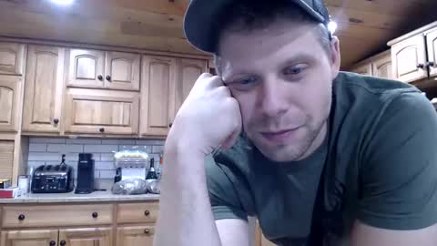 Snapshot of lancehardin chatting on March 3, 2026, 4:13 pm Lance online show from March 3, 2026, 4:13 pm