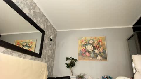 land_of_sweets online show from February 6, 2025, 9:06 pm