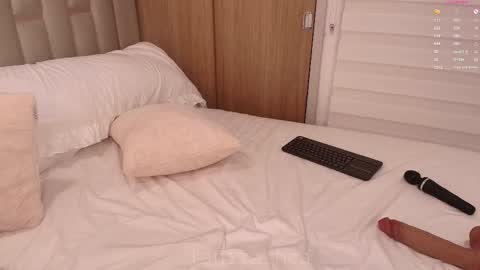 Lina online show from February 26, 2025, 3:53 am