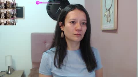 Lanna online show from February 17, 2025, 1:32 pm