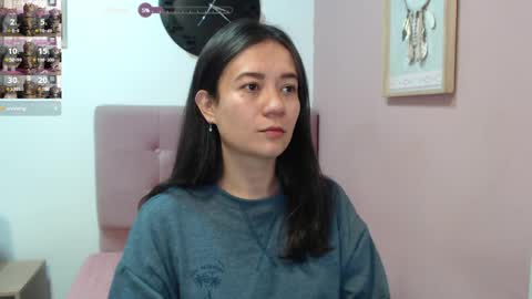 Lanna online show from February 22, 2025, 1:35 pm