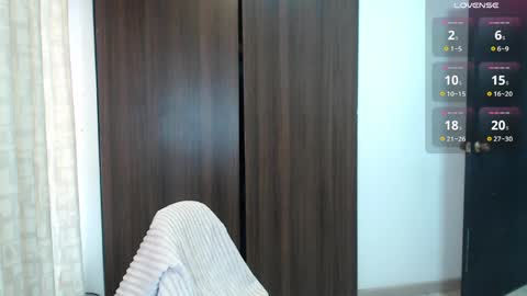 Lanna online show from April 1, 2026, 1:34 pm