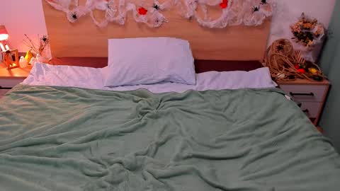 Fandi online show from October 17, 2025, 3:58 pm