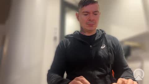 Snapshot of lanzarote6 chatting on November 3, 2025, 11:11 am BDSM online show from November 3, 2025, 11:11 am