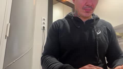 Snapshot of lanzarote6 chatting on November 24, 2025, 12:16 pm BDSM online show from November 24, 2025, 12:16 pm