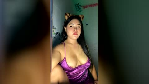 Snapshot of lara101732 chatting on April 7, 2026, 5:46 pm lara101732 online show from April 7, 2026, 5:46 pm