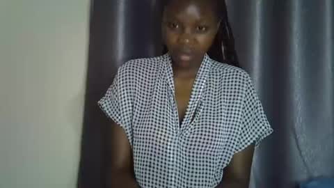 lara online show from December 1, 2025, 12:32 pm