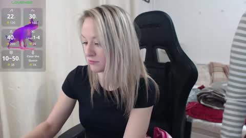 Snapshot of lara_c_rau chatting on February 1, 2026, 3:54 pm Lara online show from February 1, 2026, 3:54 pm