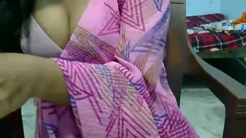 Snapshot of lara_dey chatting on September 15, 2025, 6:19 pm Anshika rai online show from September 15, 2025, 6:19 pm