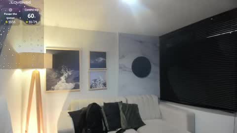Snapshot of lara_madisson chatting on March 11, 2025, 5:49 am Lara Madisson online show from March 11, 2025, 5:49 am