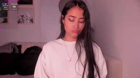 Snapshot of lara_madisson chatting on September 13, 2025, 5:51 am Lara Madisson online show from September 13, 2025, 5:51 am