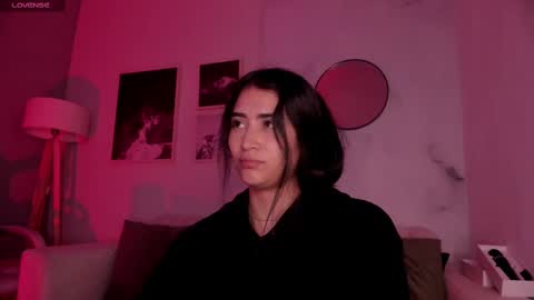 Snapshot of lara_madisson chatting on October 3, 2025, 6:10 am Lara Madisson online show from October 3, 2025, 6:10 am