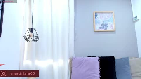      700  200   online show from March 1, 2025, 12:23 pm