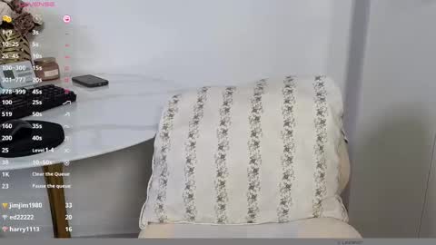 Snapshot of lara_sins chatting on February 27, 2025, 2:10 am Lara Sins online show from February 27, 2025, 2:10 am