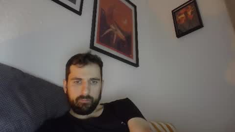 laraaan online show from June 19, 2026, 6:45 pm
