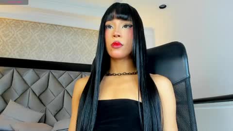 Snapshot of larademon_ chatting on March 30, 2026, 1:17 am Lara Demon online show from March 30, 2026, 1:17 am