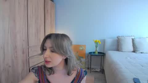 LaraKanes online show from March 5, 2025, 7:16 am