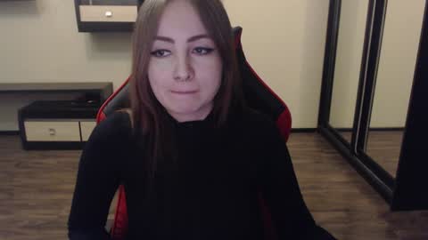 Laralianna online show from January 9, 2025, 4:52 am