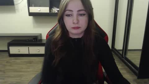 Laralianna online show from February 21, 2025, 6:48 pm