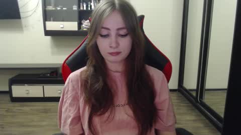 Laralianna online show from February 22, 2025, 8:09 pm